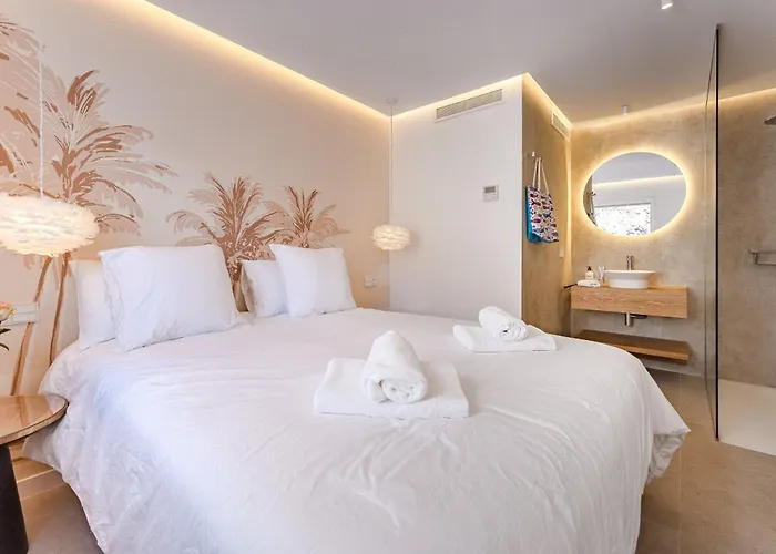 Blue Haven - Ocean View Penthouse With Private Jacuzzi And Community Pool Διαμέρισμα