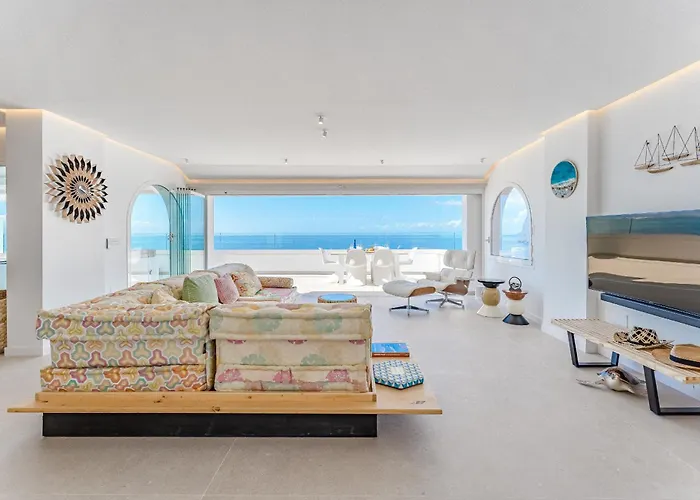 Blue Haven - Ocean View Penthouse With Private Jacuzzi And Community Pool Apartament *