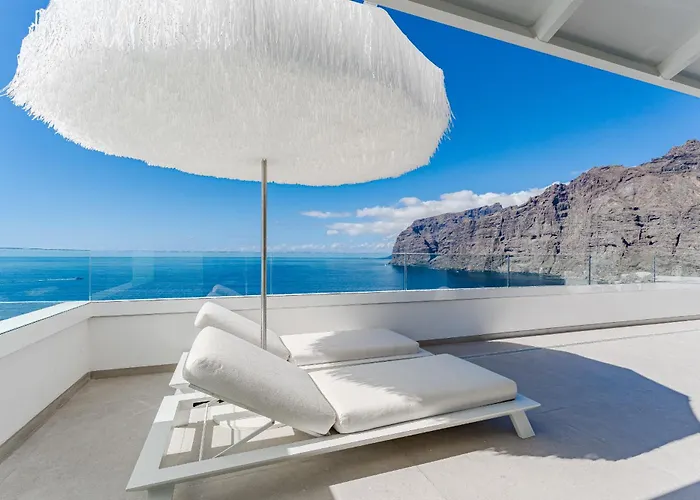 Blue Haven - Ocean View Penthouse With Private Jacuzzi And Community Pool Apartament Acantilado de los Gigantes