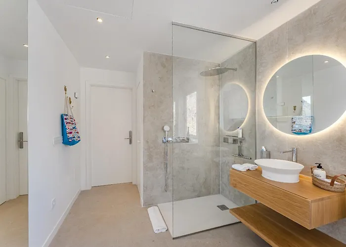 Blue Haven - Ocean View Penthouse With Private Jacuzzi And Community Pool Apartament