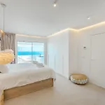 شقة Blue Haven - Ocean View Penthouse With Private Jacuzzi And Community Pool *