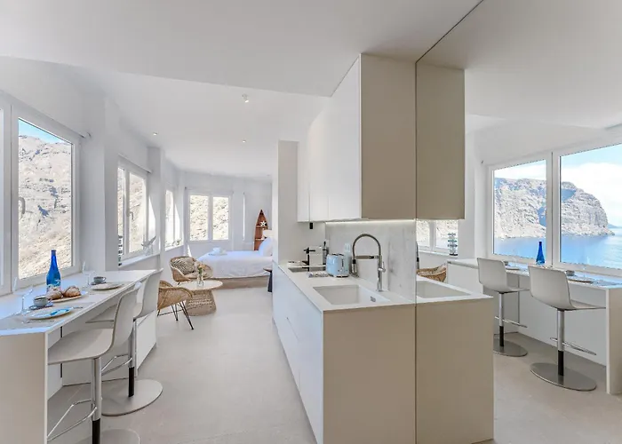 Blue Haven - Ocean View Penthouse With Private Jacuzzi And Community Pool *